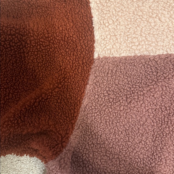 Universal Thread Color Block Quarter Zip - Picture 2 of 5